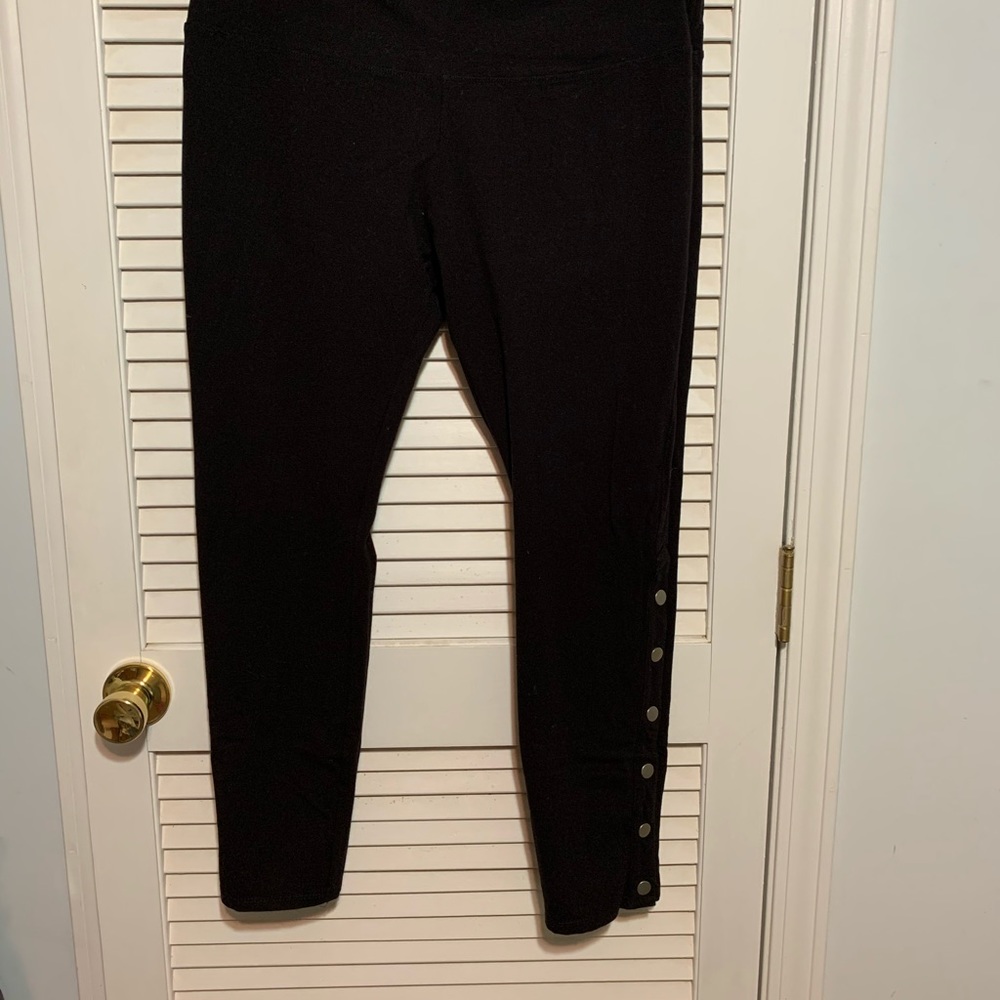 Snap  bottom leggings